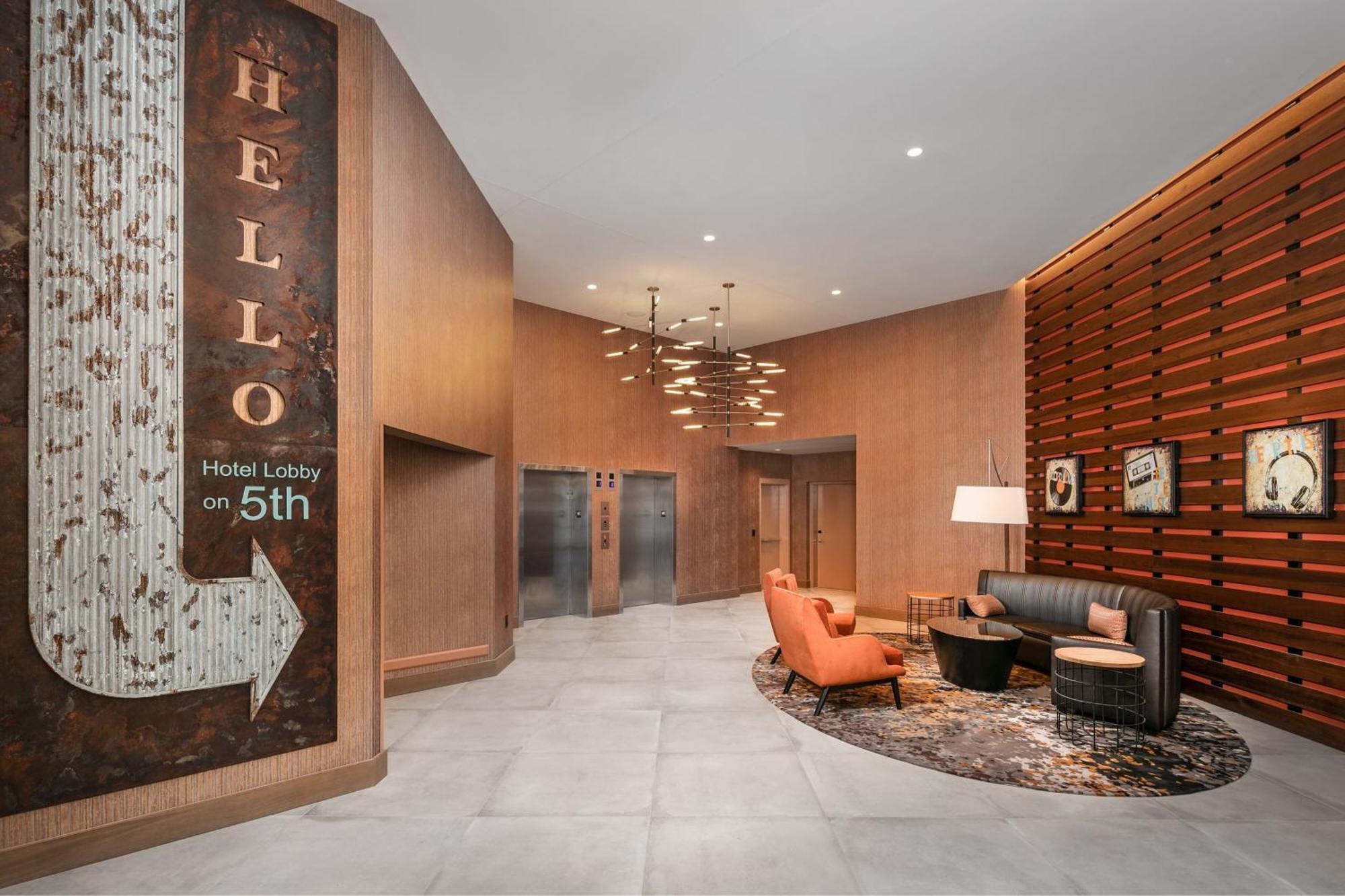 Towneplace Suites By Marriott Nashville Midtown Bagian luar foto