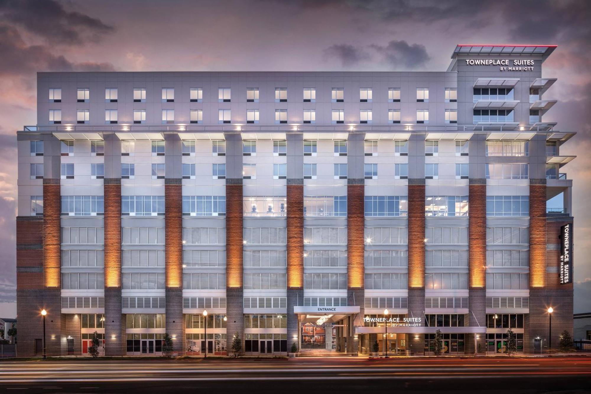 Towneplace Suites By Marriott Nashville Midtown Bagian luar foto