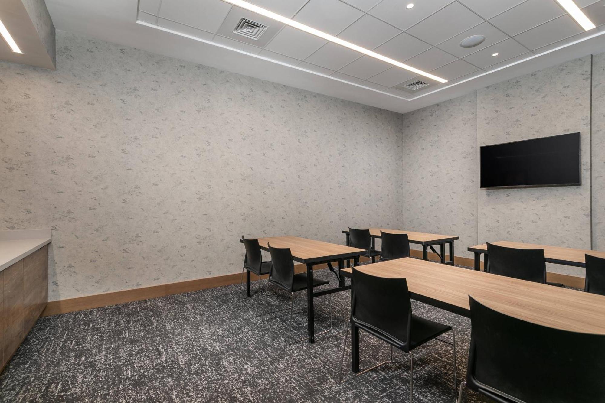 Towneplace Suites By Marriott Nashville Midtown Bagian luar foto